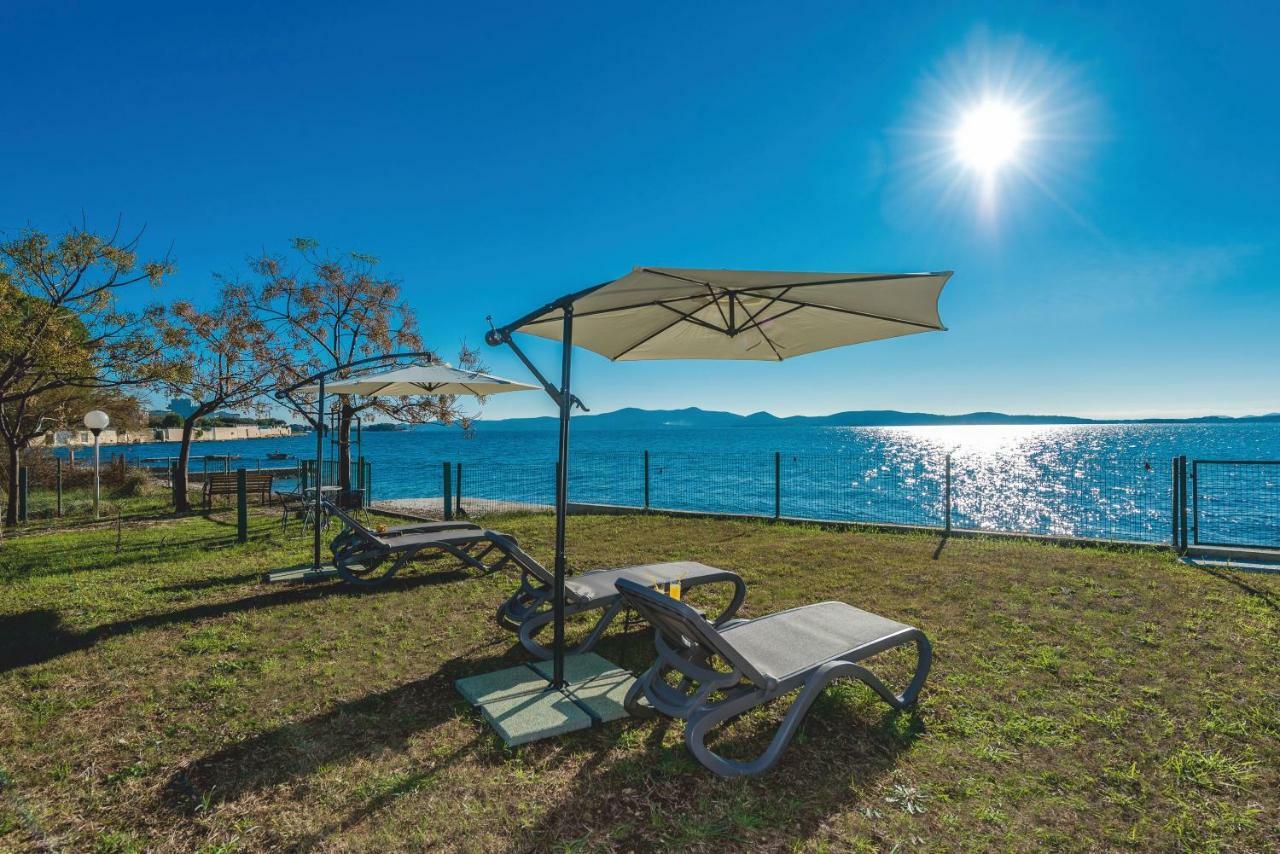 Villa Amfora - First Row By The Sea Бибинє Екстер'єр фото