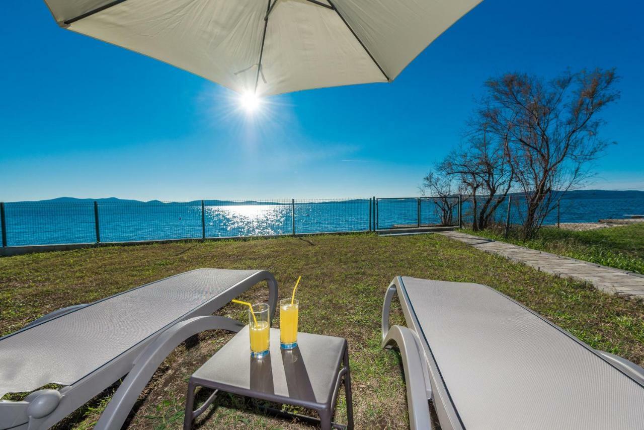 Villa Amfora - First Row By The Sea Бибинє Екстер'єр фото
