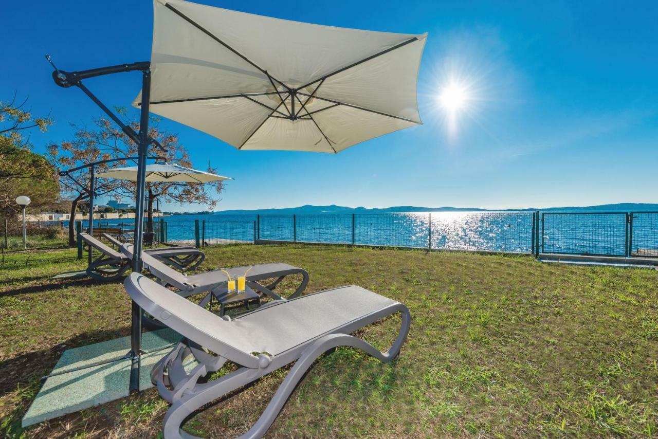 Villa Amfora - First Row By The Sea Бибинє Екстер'єр фото