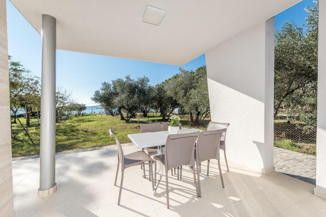 Villa Amfora - First Row By The Sea Бибинє Екстер'єр фото
